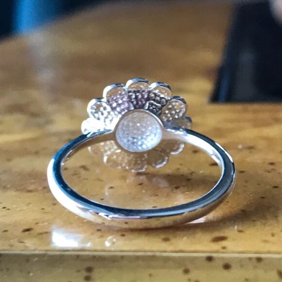 Natural Diamond Accent Sterling Silver Ring Size 7 - Picture 7 of 9